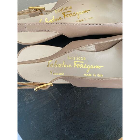 Ferragamo vintage Vera bow slingbacks - Picture 6 of 6